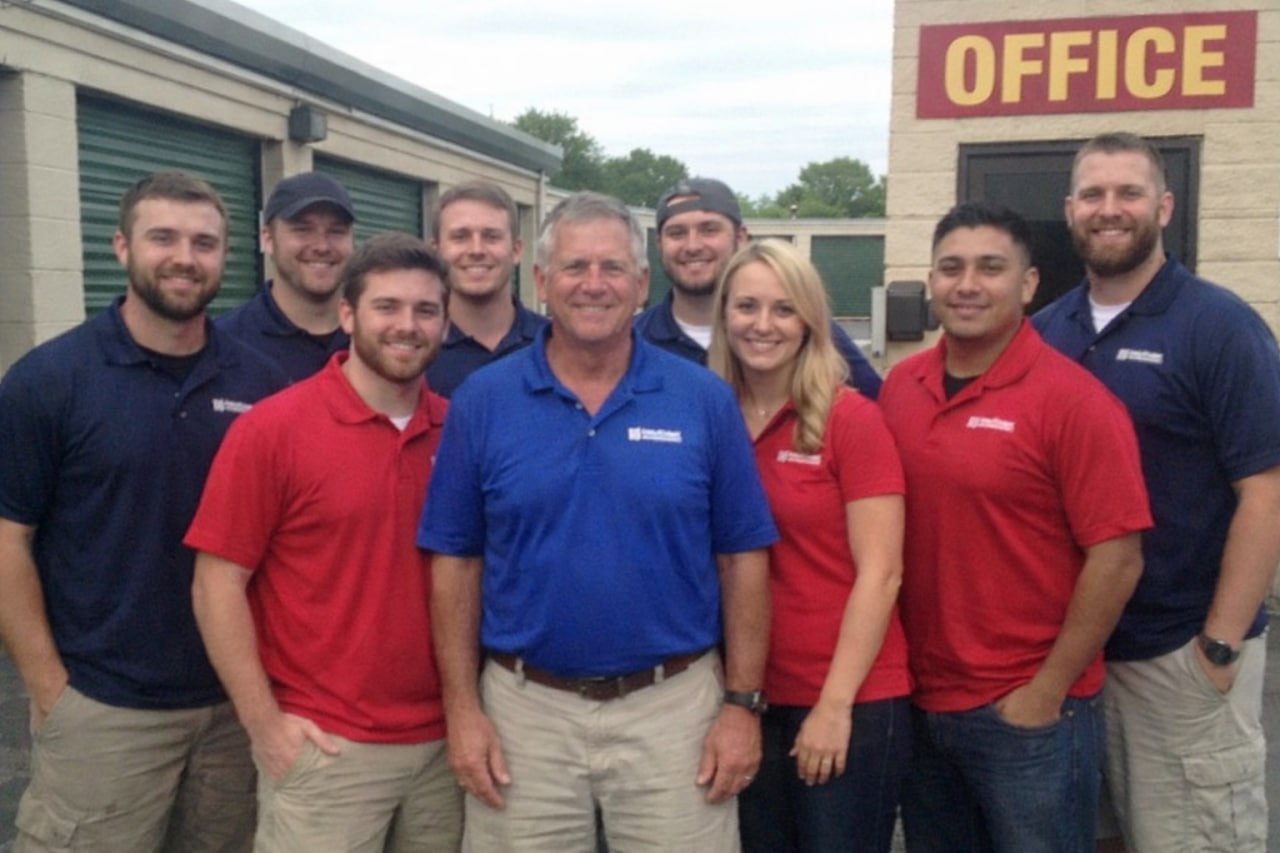 Water damage restoration professionals in Manhattan, NY